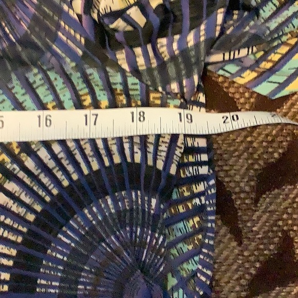 🦋Vision Dress With Colorful Design🦋 - Picture 3 of 6